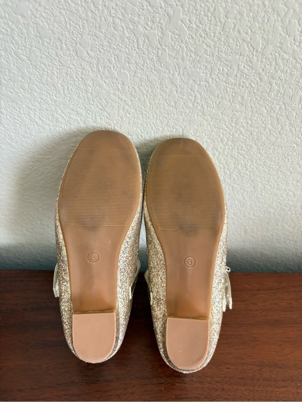 Girls' Glitter Bow Mary Jane Dress Shoes - Gold